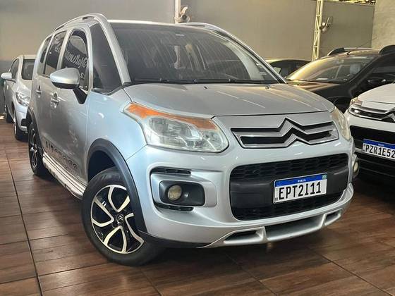 CITROËN AIRCROSS 1.6 GLX 16V FLEX 4P MANUAL CITROËN AIRCROSS 1.6 GLX 16V FLEX 4P MANUAL